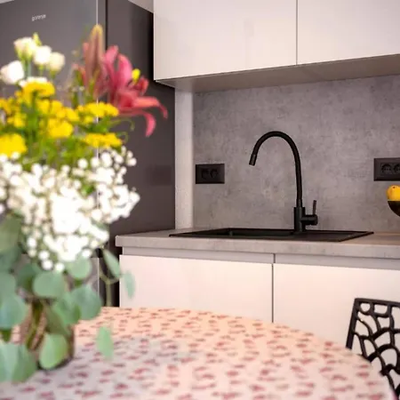 Jadranko - Vacation Selca kod Bogomolja