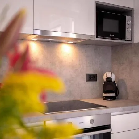 Jadranko - Vacation Σπίτι διακοπών Selca kod Bogomolja